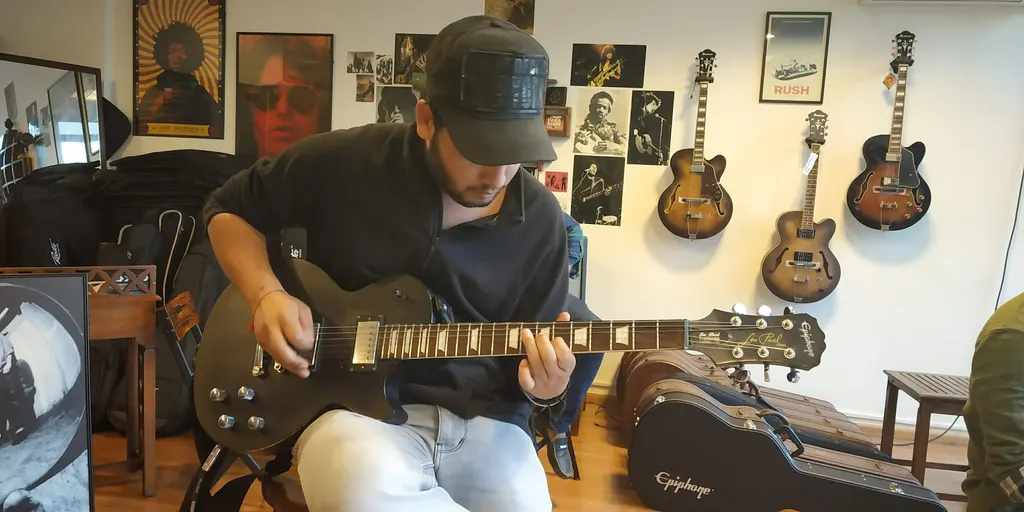 Iqu Guitar Classes — Music in Yelahanka New Town