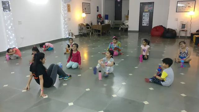 StepKraft Dance Company — Dance in Preet Vihar