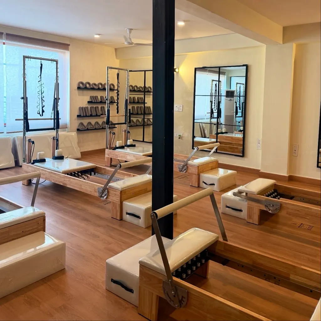 b. studio — Yoga in Sainik Farm