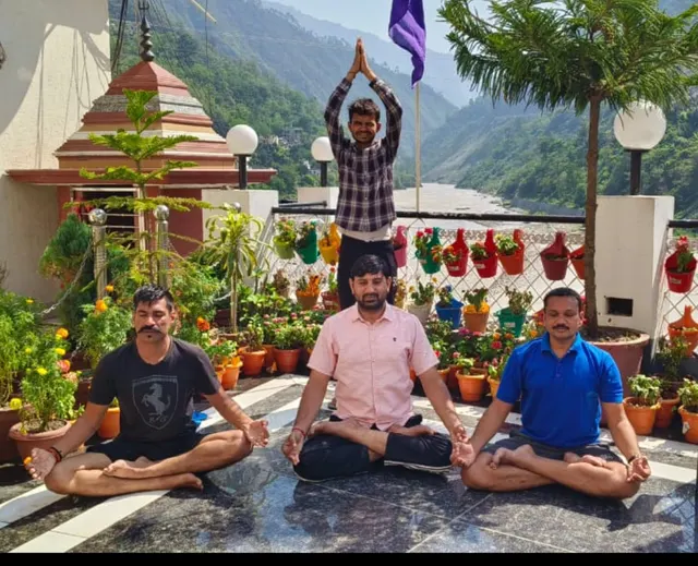 Tathasttu Arogyam — Yoga in Sector 117