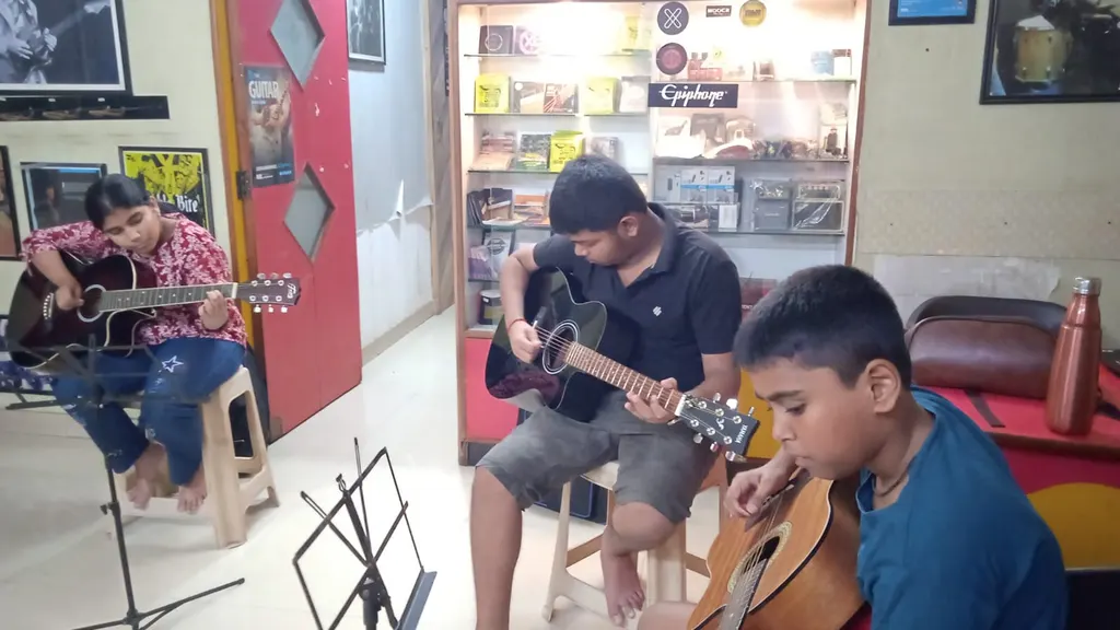 Player's Institute — Music in Thane West