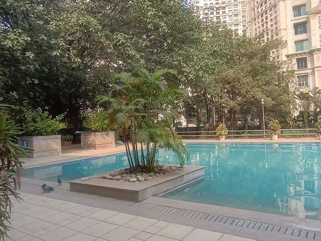 Clubhouse Hiranandani Meadows — Swimming in Thane West