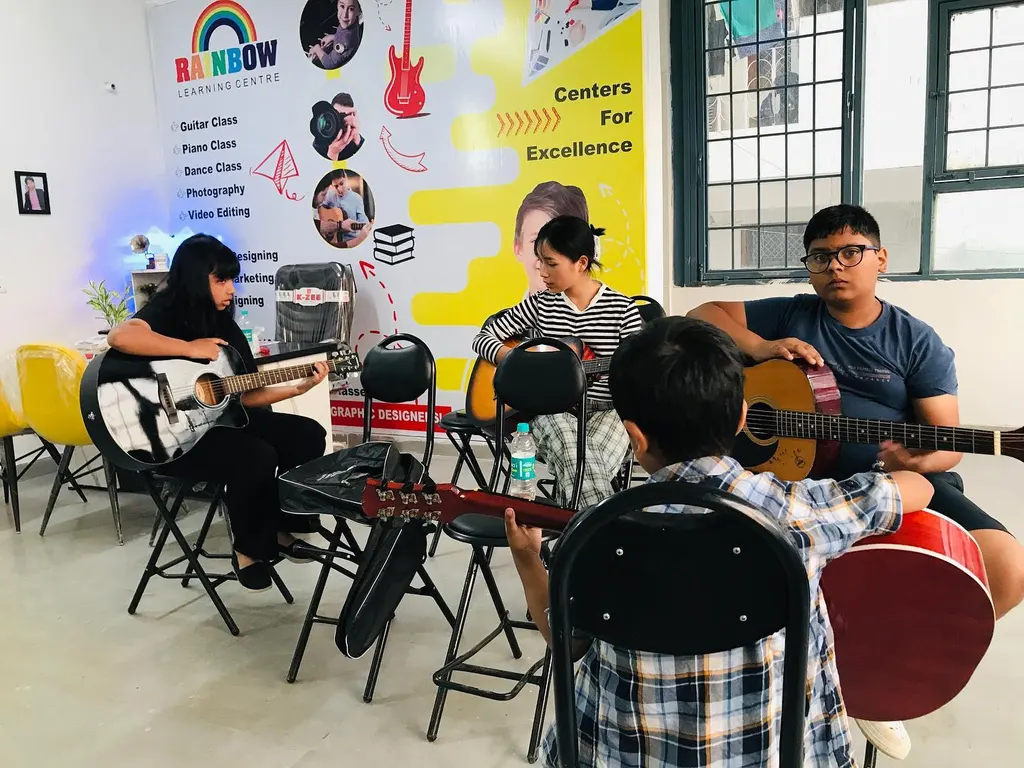 Rainbow Learning Centre Best Guitar Class Burari, Top Music Classes Burari, Learn Guitar in Burari Music Lessons Burari — Music in Burari