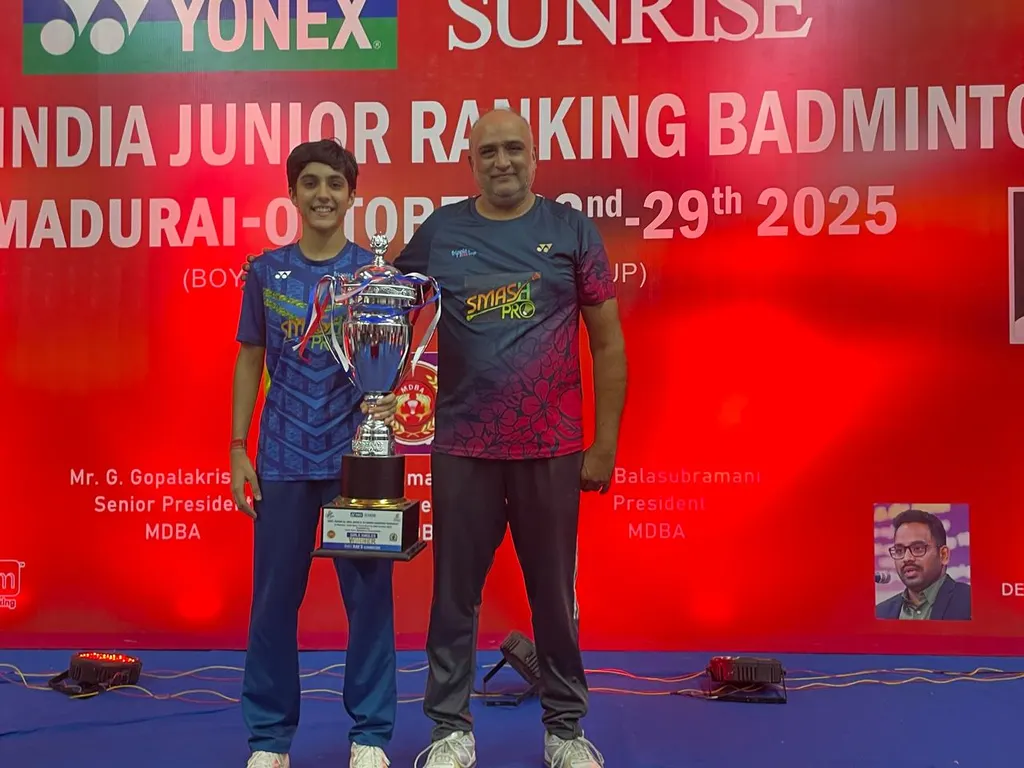 Smashpro badminton — Badminton in Dwarka Expressway