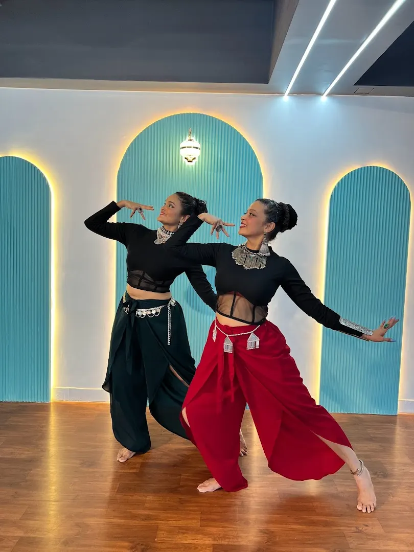Supriya kelkar's Magic Dance & Fitness Studio — Dance in Thane West