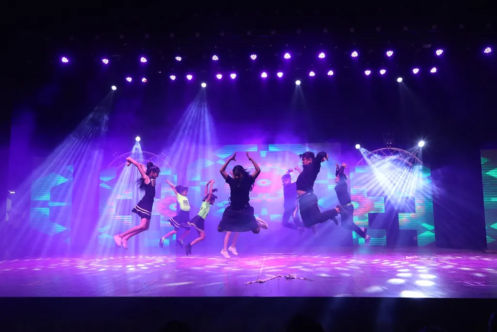 Horizon dance academy & studio — Dance in Airoli