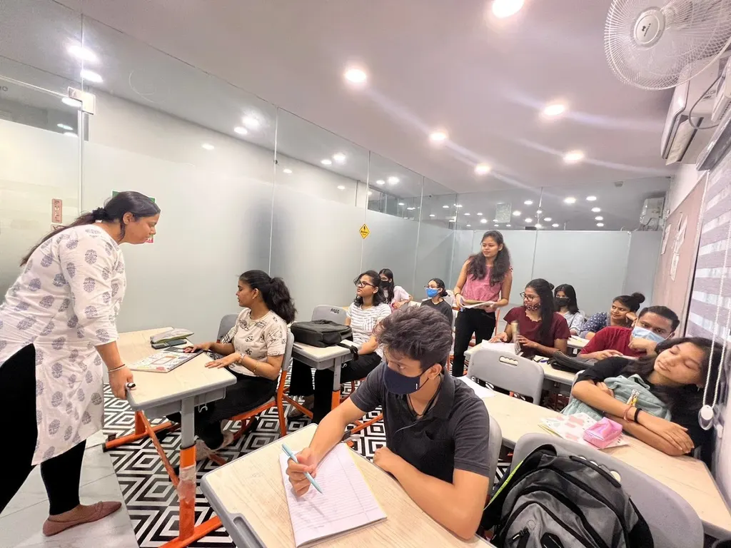 Pahal Design Janakpuri — Art & Craft in Janakpuri