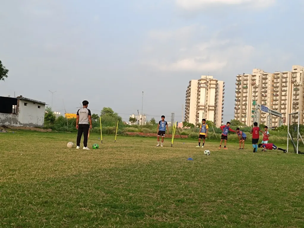 First foot football academy — Football in Dwarka Expressway