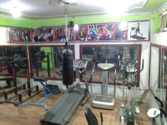 Champion Unisex Gym