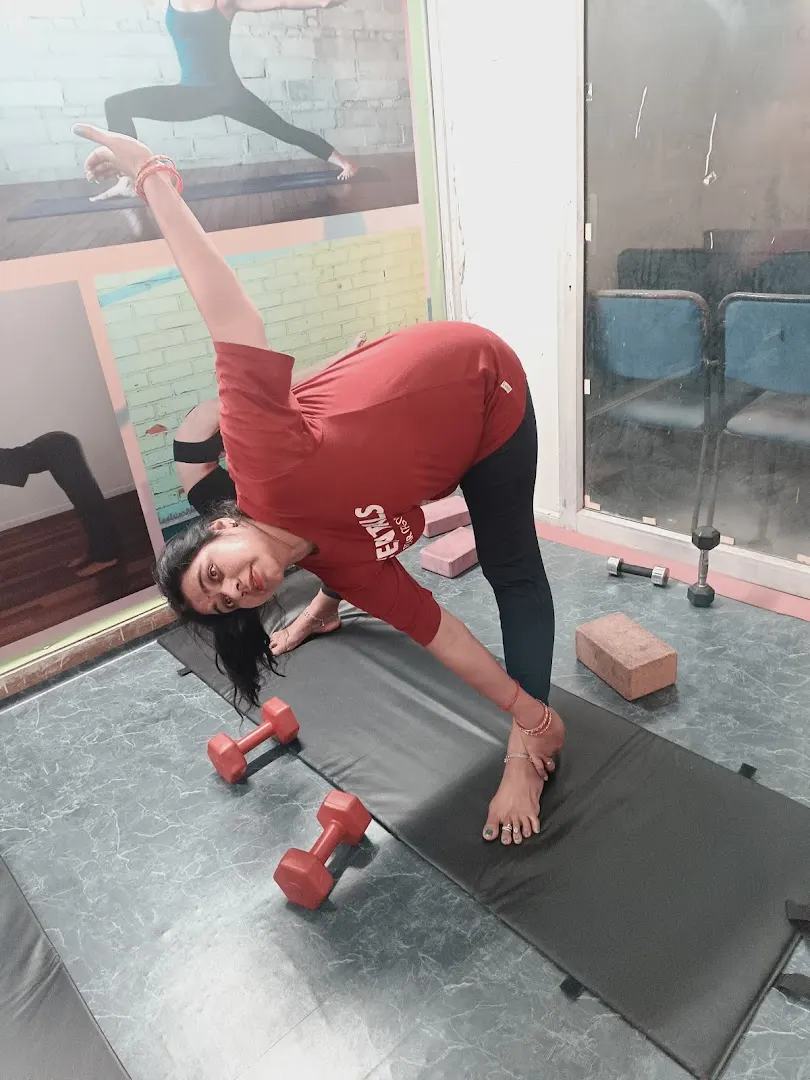 An independent woman — Yoga in Sahibabad