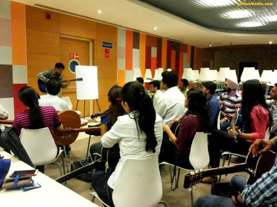 Guitarmonk North — Music in GTB Nagar