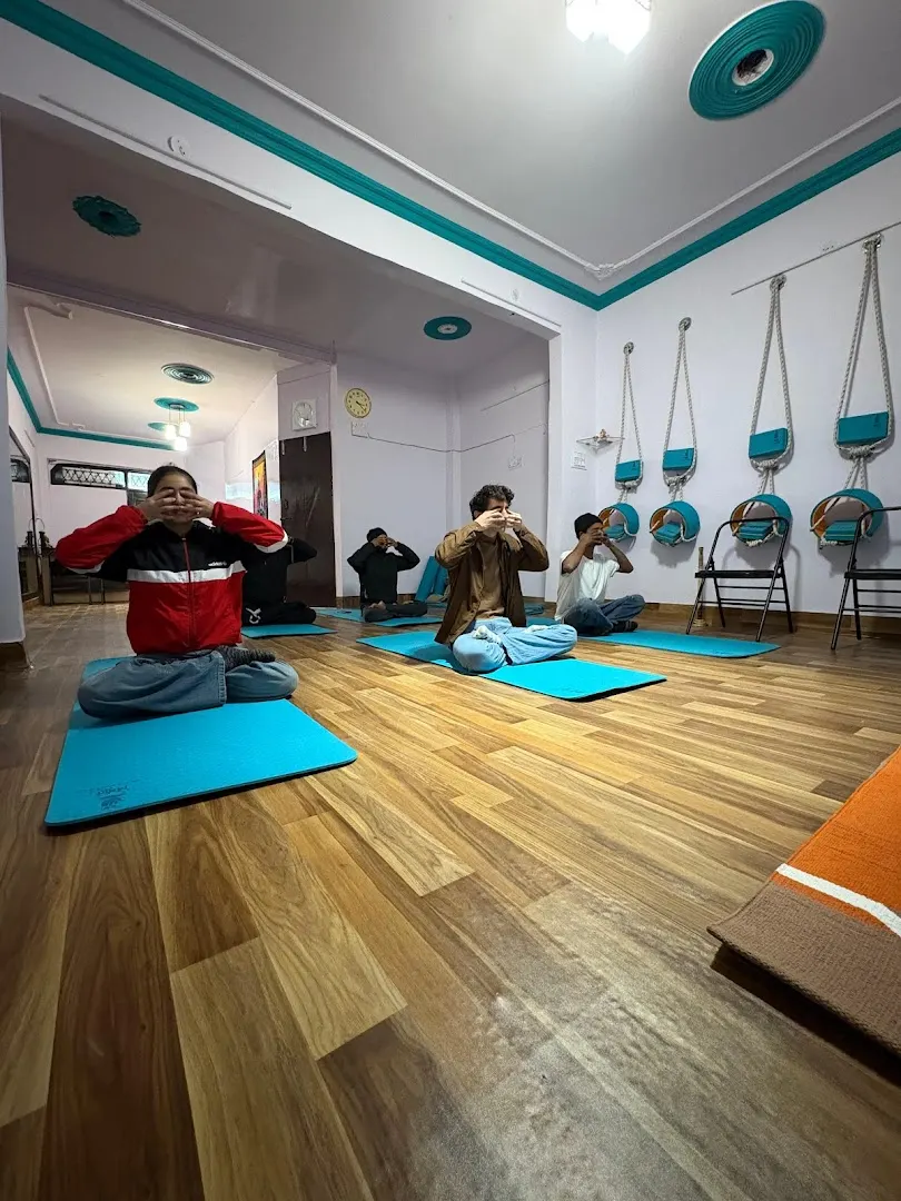 Vibhuti Yoga Sansthan — Yoga in Rohini