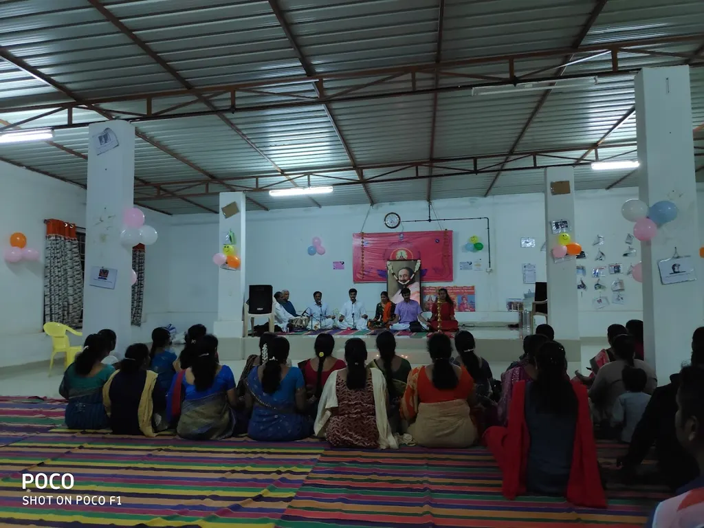 The Art of Living Yoga and Meditation Center Abbigere — Yoga in Abbigere