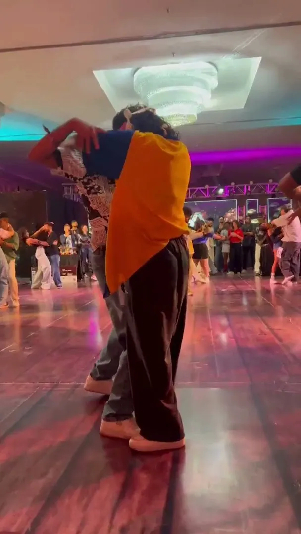 Shaaz - Latin Aura — Dance in Sector 49