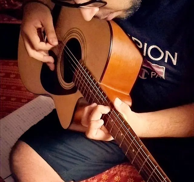 3rd Bridge Guitar Classes — Music in CBD Belapur