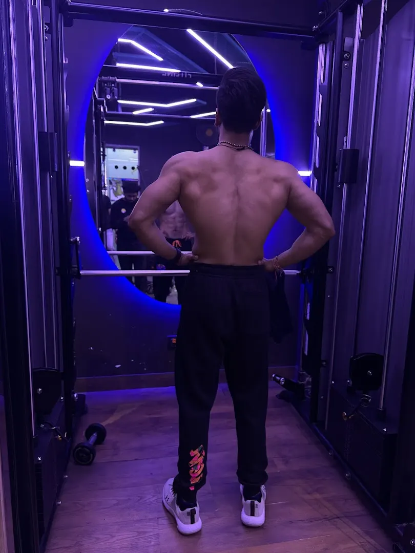 Shubhram fit — Yoga in Paharganj