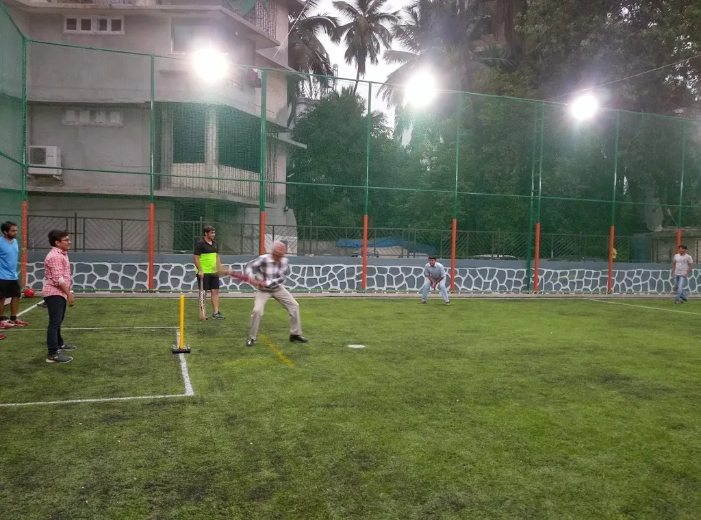 Sports Squaare — Football in Andheri West