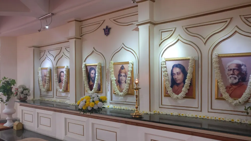Yogoda Satsanga Dhyana Kendra — Yoga in Gole Market