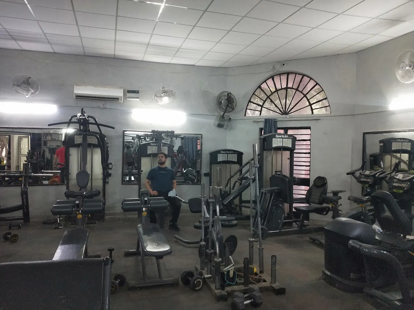 Dda Multi GYM — Fitness Center in Tri Nagar, Delhi