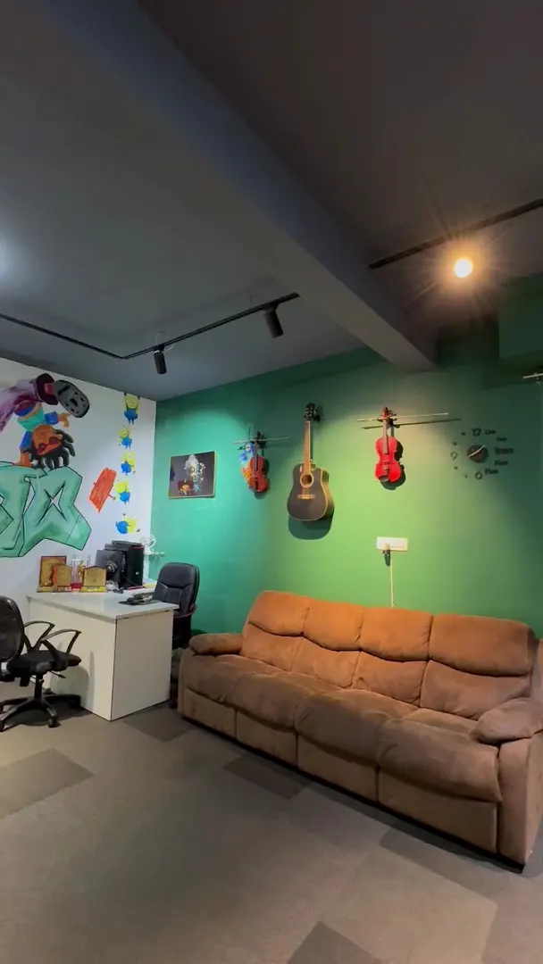 Vj Dance Studio — Dance in Abbigere