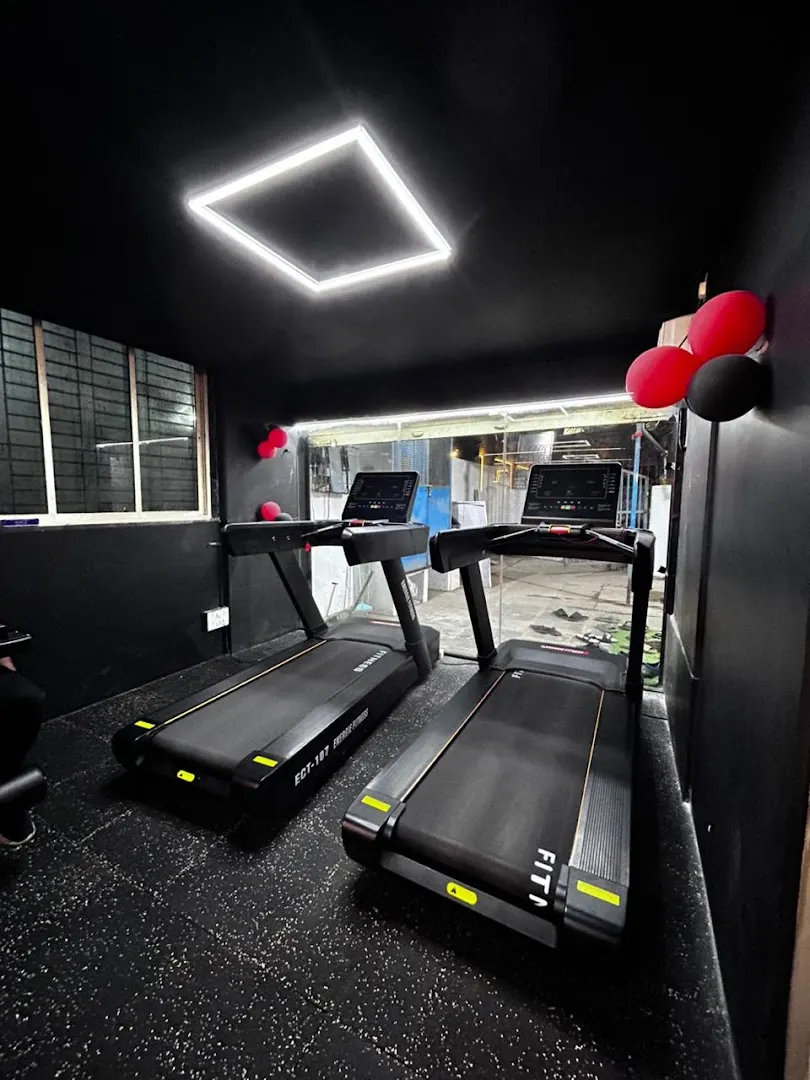Av fitness centre — Standard Gym in Kandivali East