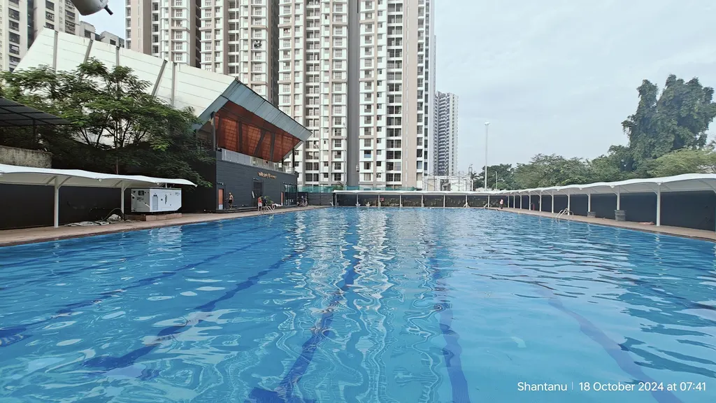 Dharamveer Anand Dighe Taran Talao — Swimming in Thane West