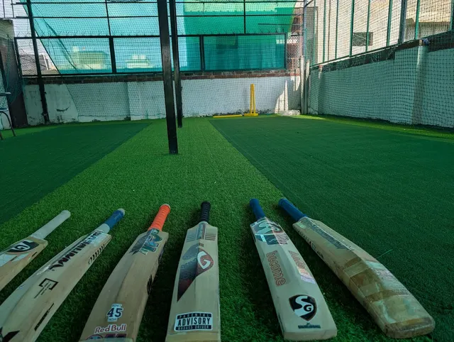 SMASHITZ INDOOR CRICKET NET &Bowling machine — Cricket in Dabri