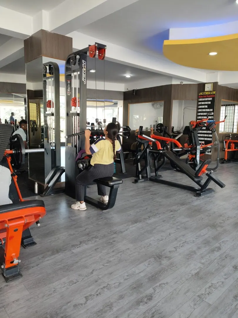 Live fitness gym_Best gym in Koramangala — Standard Gym in Adugodi, Bengaluru