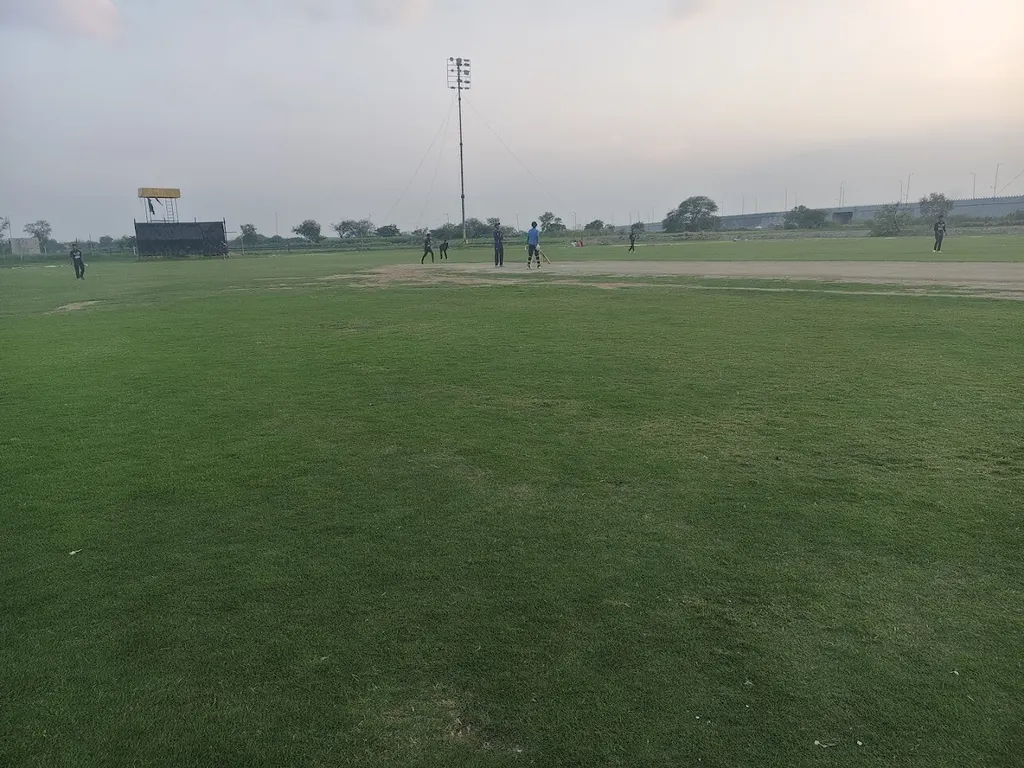 Gaur cricket academy — Cricket in Paschim Vihar
