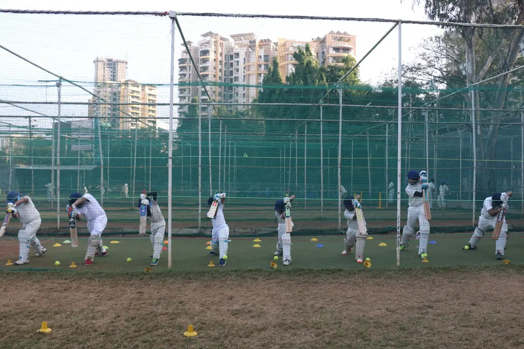 Cricket Academy - Sri Ma Gurukul — Cricket in Thane West
