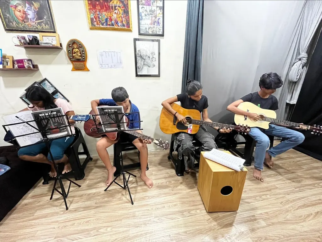 Tune Inn Creative Studio — Music in Thane West