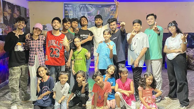 The Street Dance Studio — Dance in Samalka