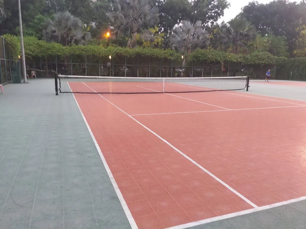 Hiranandani Tennis Courts — Tennis in Thane West