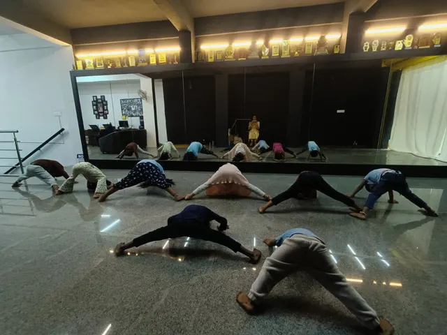Narthak school of Dance — Dance in Vidyaranyapura