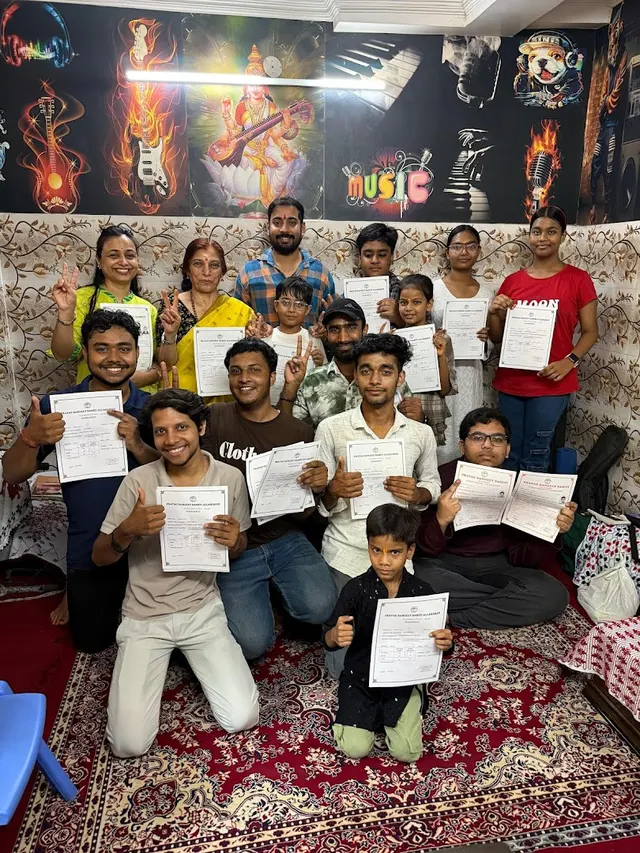 Jagatlaxmi Sangeet Mahavidyalaya — Music in Hastsal