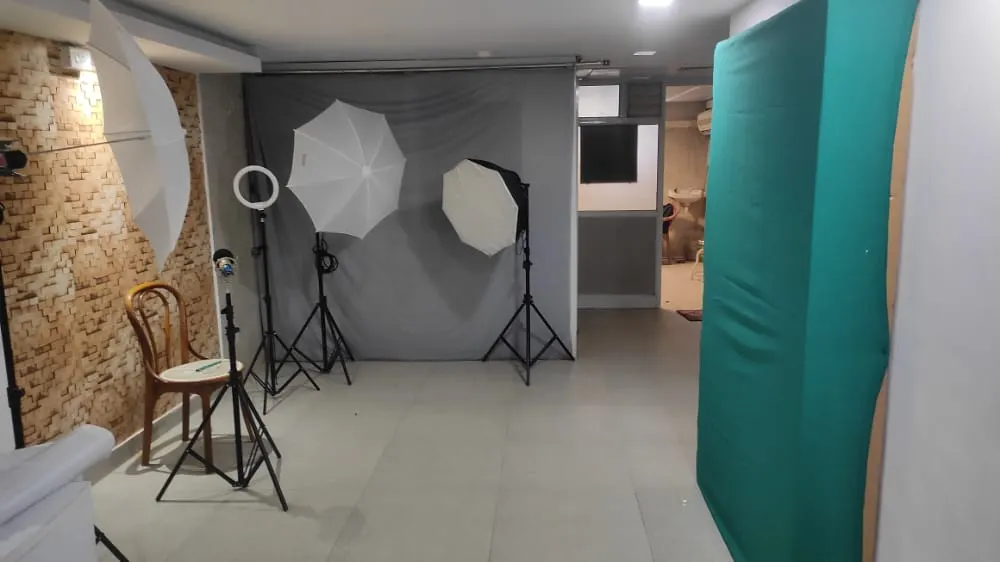 The Star Maker Production — Art & Craft in Shahdara