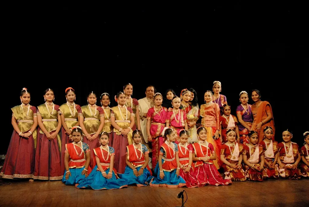 Satrang Kala Foundation — Dance in Dwarka