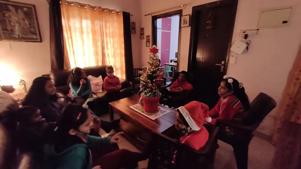 Knowledge Centre (Tutions/Coaching Centre) — Coding & Robotics in Sector 85