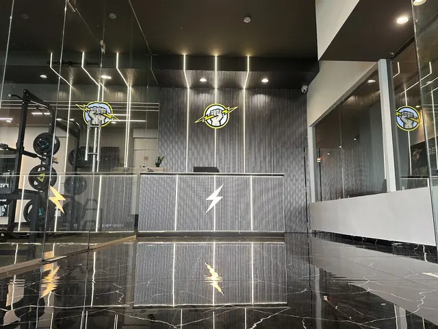 AISW Andheri - Strength Training & Transformation Gym