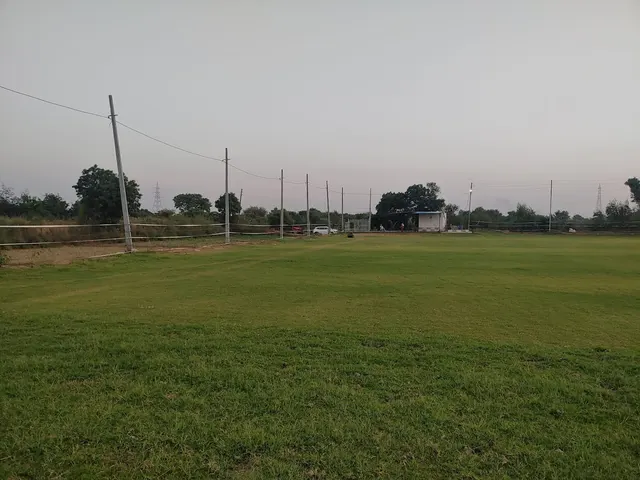 S M Cricket Ground — Cricket in Loni
