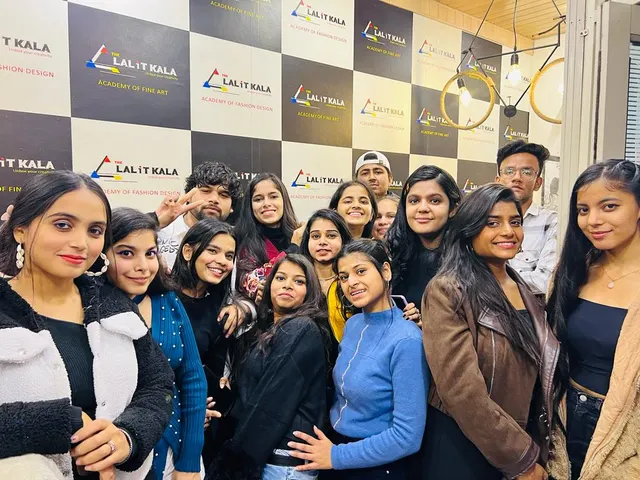 Lalit Kala Fine Art Academy — Art & Craft in GTB Nagar