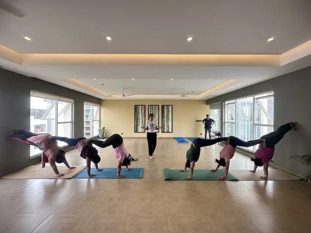 Vanimantra Yoga | Meditation | Bellydance — Yoga in Balagere