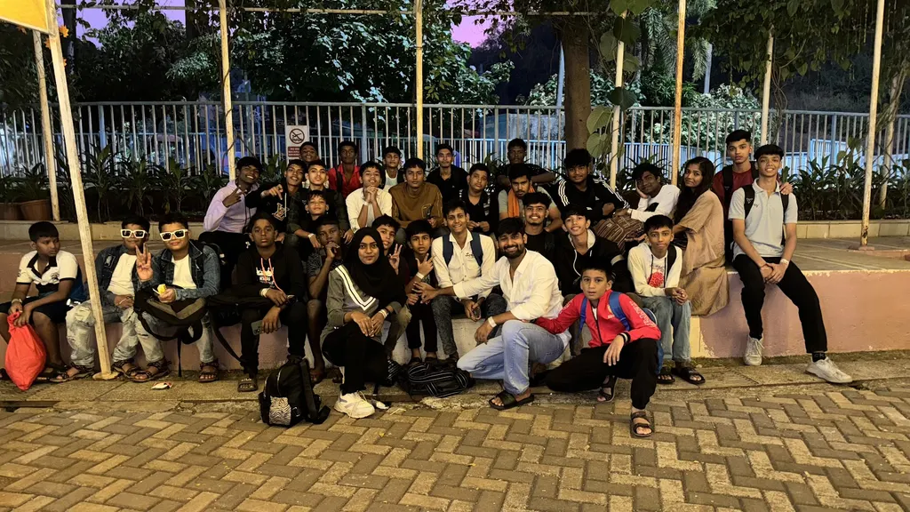 Vicky Classes — Coding & Robotics in Dharavi