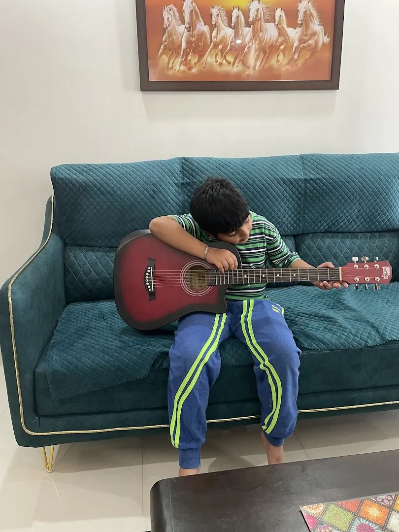 Woodshed guitar academy — Music in Gunjur Palya