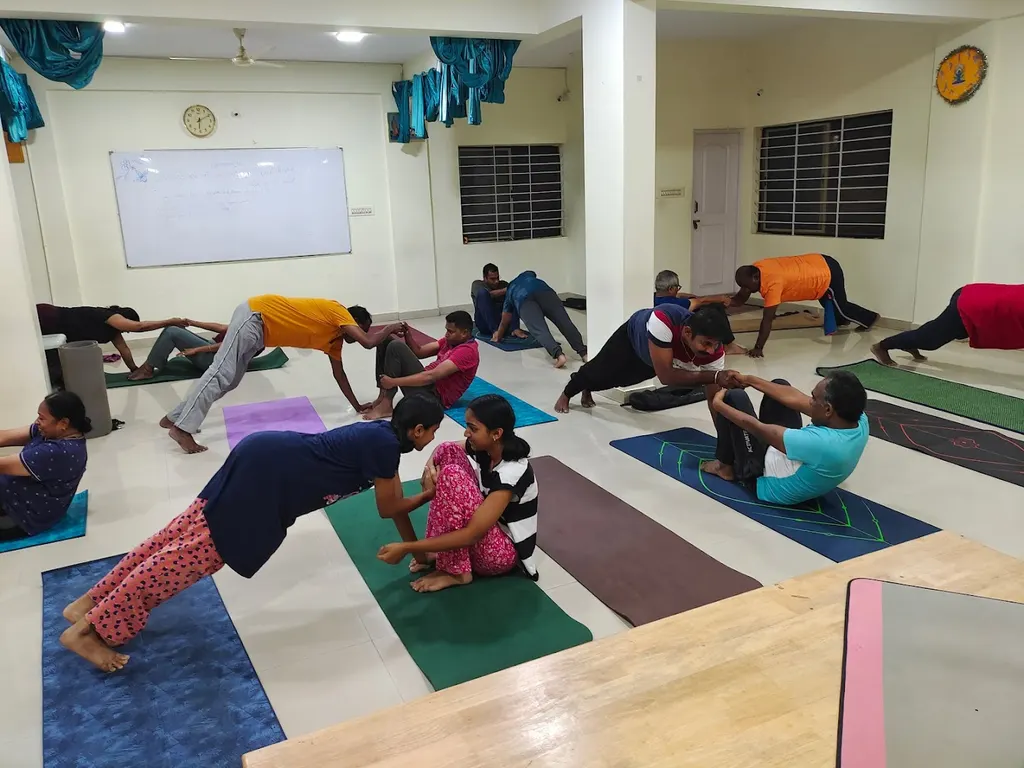 Asha Yoga Center — Yoga in Vidyaranyapura