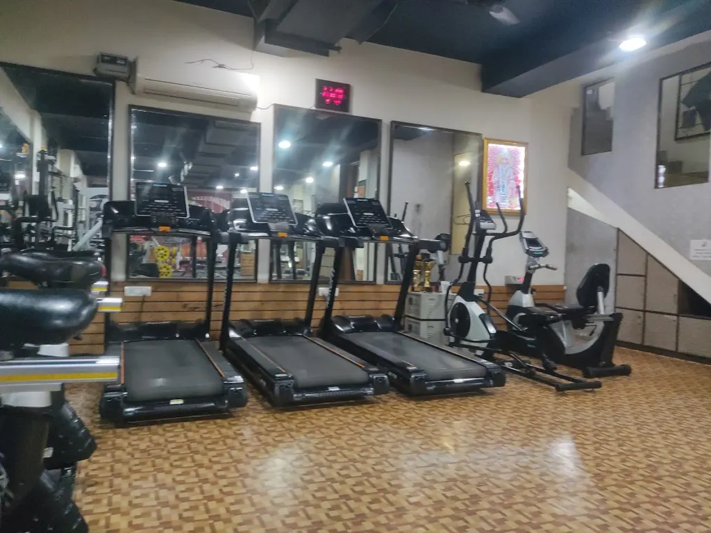 Body Mechanix — Yoga in Dwarka