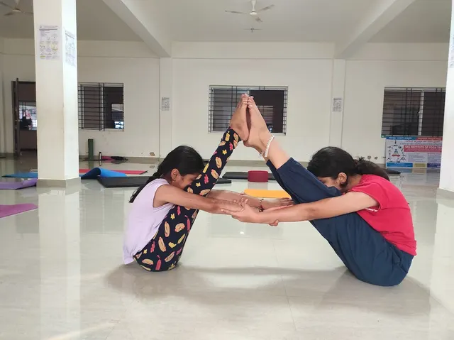 SKS Institute of Yoga Training ( Yoga Neelakanttaiah) — Yoga in Vidyaranyapura