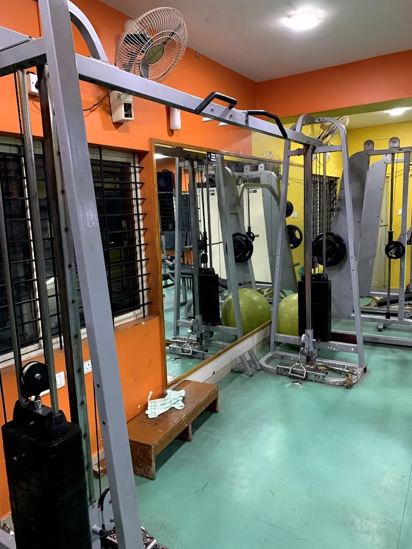 D heart love fitt — Standard Gym in Btm Layout