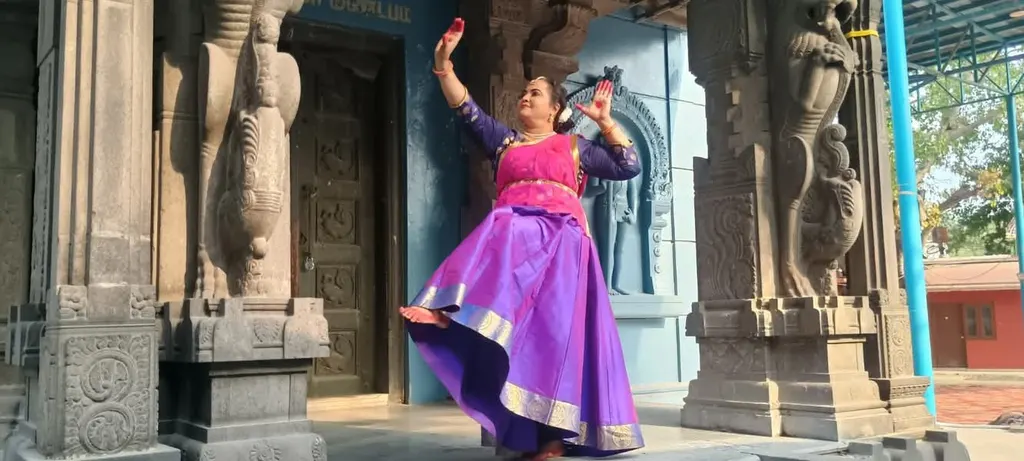 SRROT Kathak Dance Classes — Dance in Patparganj