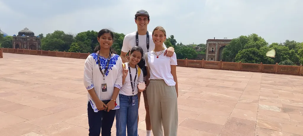 Broxton — Language in Rohini